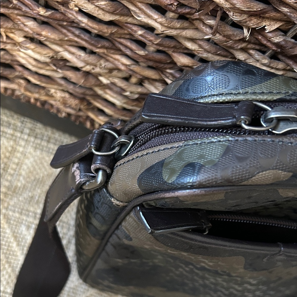 Coach Camouflage Heritage Crossbody Messenger Bag - Green/Brown - Picture 5 of 16